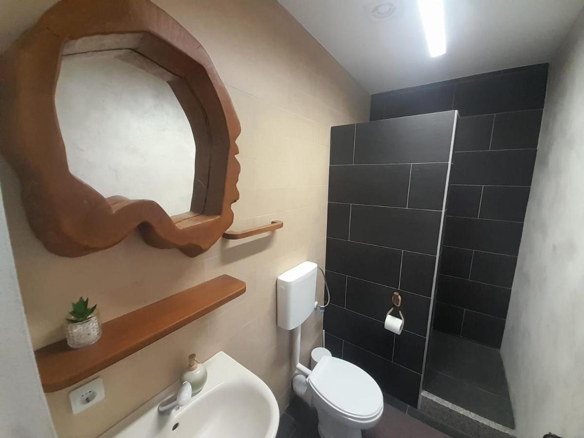 Mosia Dar In Rai Apartment Berbesti ภายนอก รูปภาพ