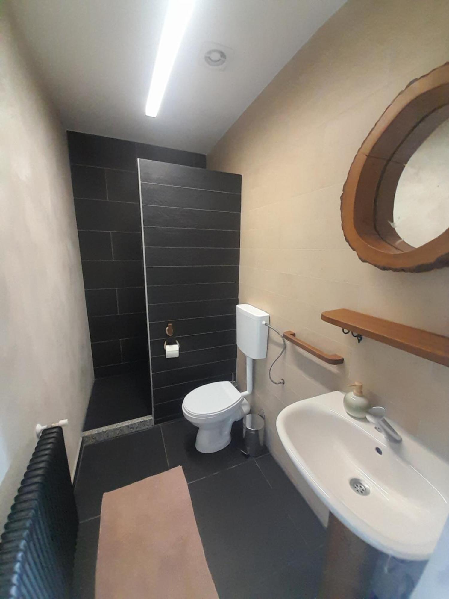 Mosia Dar In Rai Apartment Berbesti ภายนอก รูปภาพ